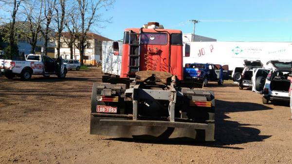 CAMINHÃO VOLVO  NL 340 ano 1990.